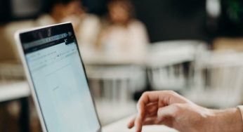 When You Should Use Display Ads vs Search Ads